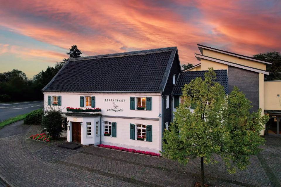 Außenansicht Ramada Hotel Düsseldorf Ratingen