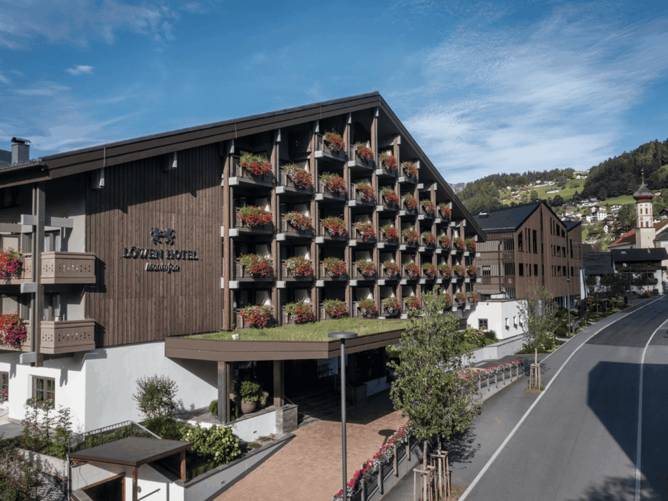 Loewen Hotel Montafon Ansicht 01