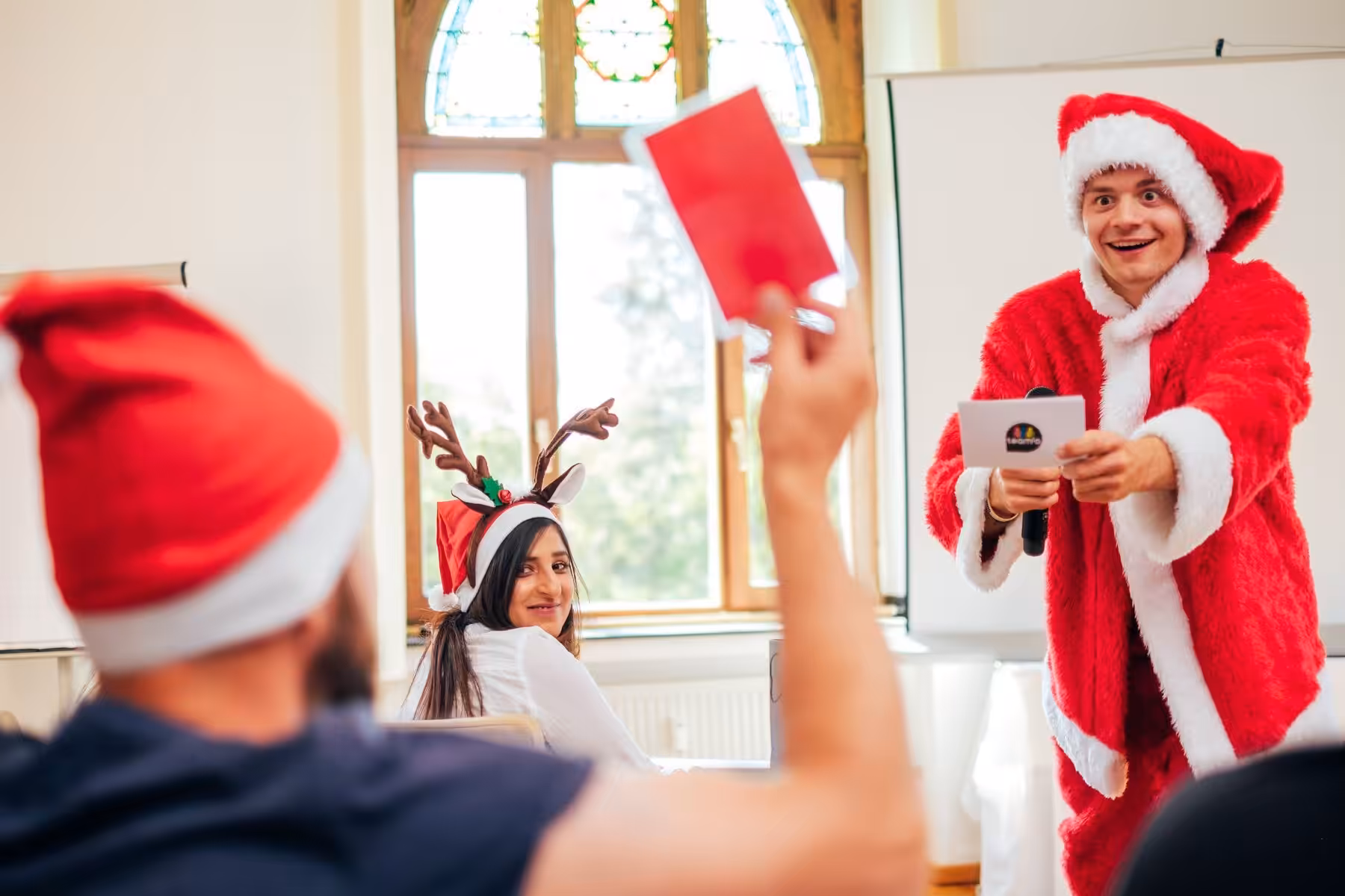 Unterhaltsame Quiz Show zur Weihnachtsfeier